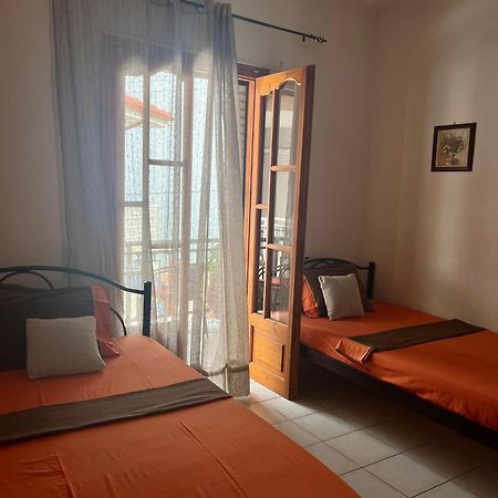 Eleni Antonouli Rooms Kokkino Nero Bagian luar foto