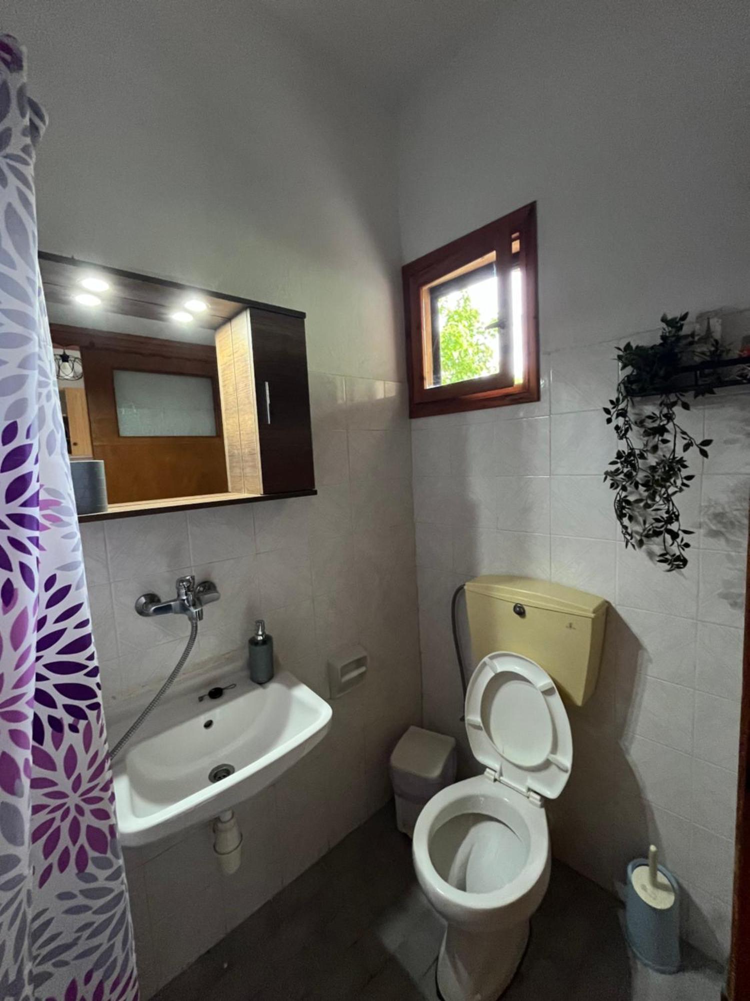 Eleni Antonouli Rooms Kokkino Nero Bagian luar foto