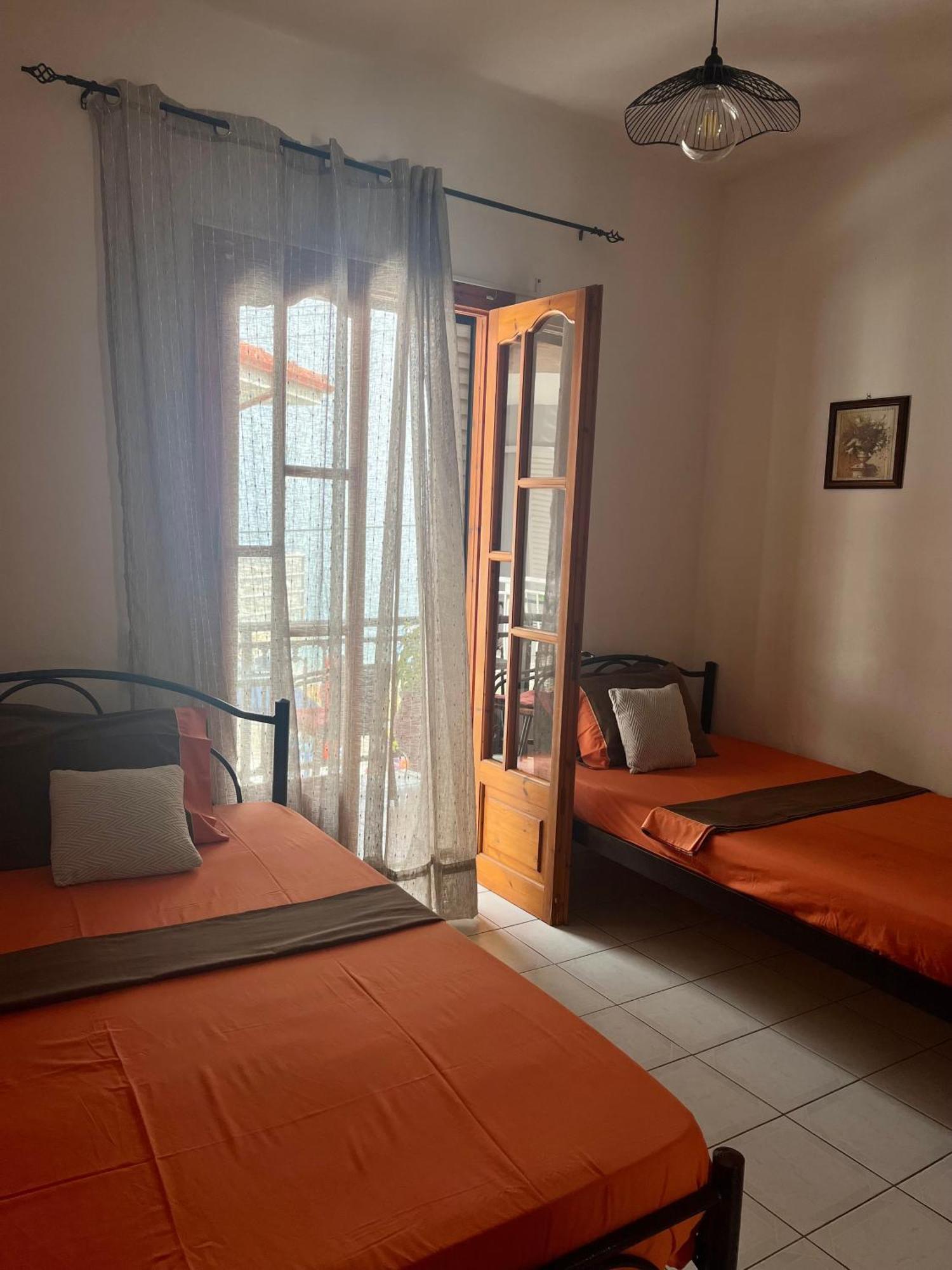 Eleni Antonouli Rooms Kokkino Nero Bagian luar foto