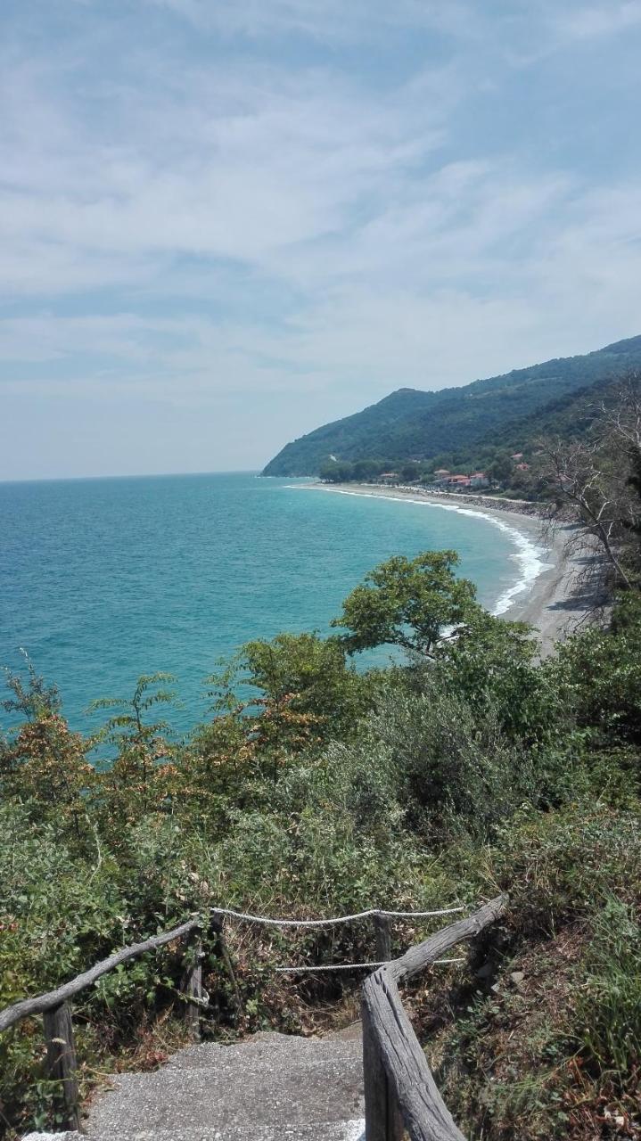 Eleni Antonouli Rooms Kokkino Nero Bagian luar foto
